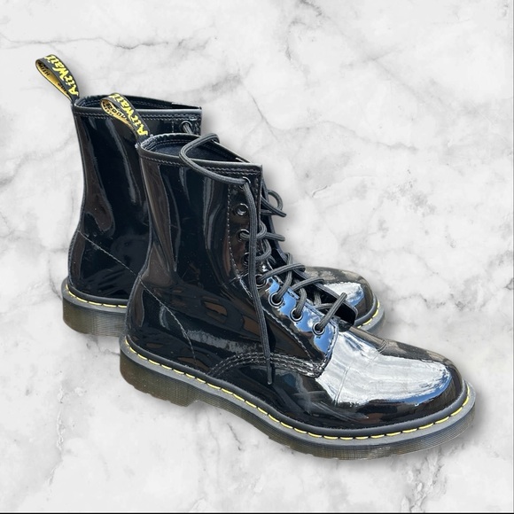 Black Patent Leather Lace-Up Dr. Marten Boots 8M 9L - Picture 4 of 15